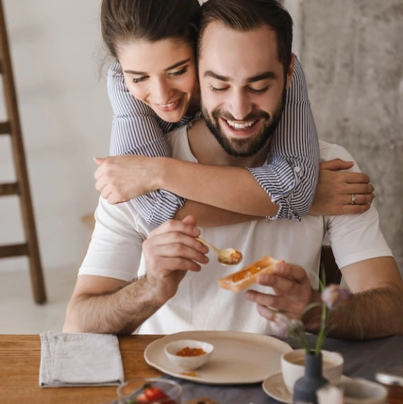 Pärchen beim Frühstück